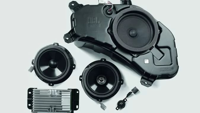 Универсальный комплект автоакустики JBL R97102S740 Harman для замены штатной акустики в автомобиле